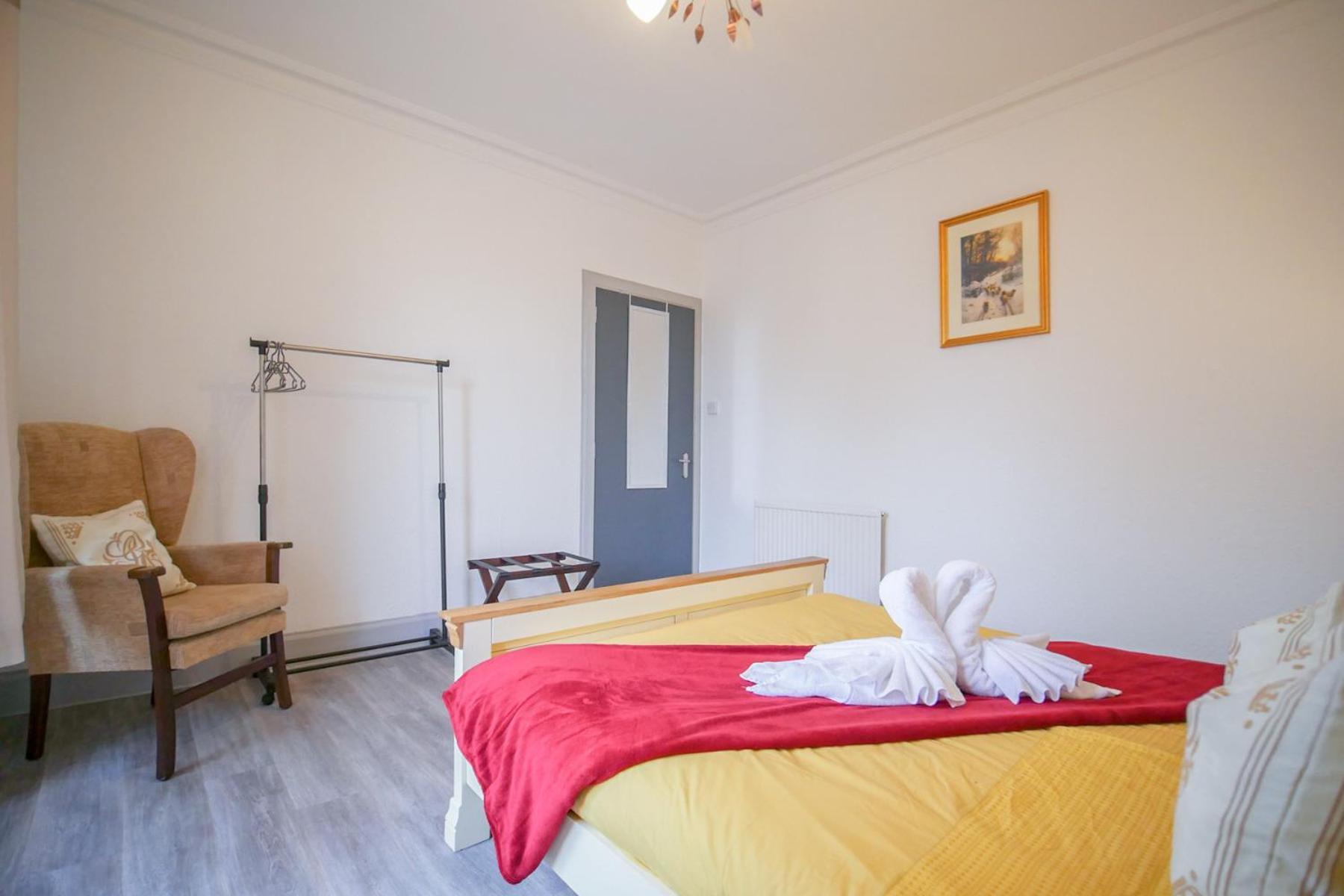 Telford Rd 5 Bedroom House Инвернес Екстериор снимка